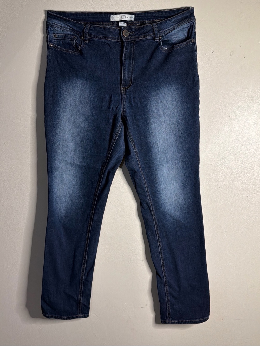 Classic Women's Skinny Jeans - Dark Blue with Faded Thighs